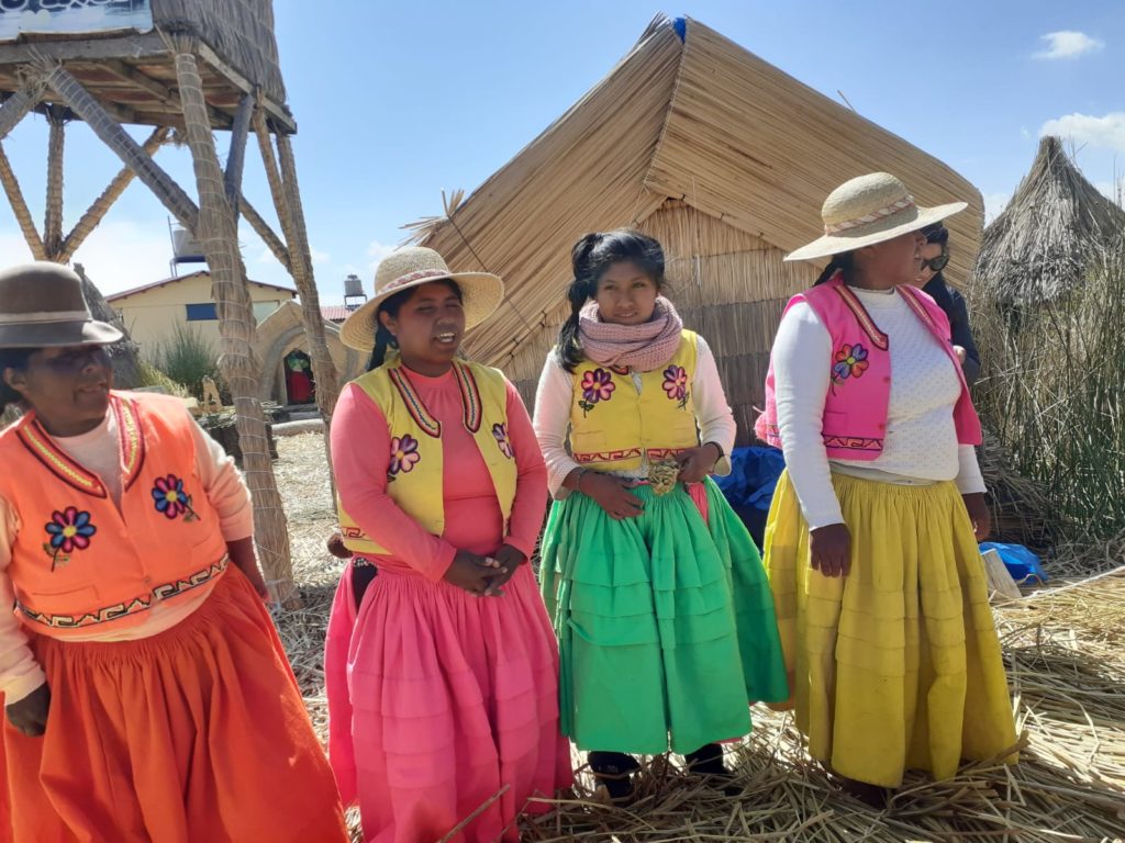 Il mio Perù tra sogno e realtà donne andine vestire con abiti colorati