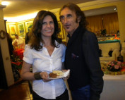 Susanna e Claudio a una cena